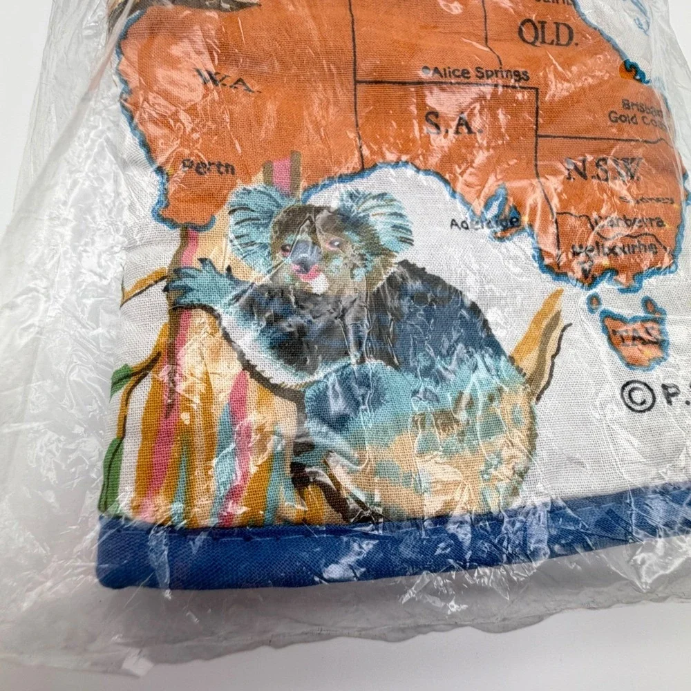 Australia Oven Mitt Map Koala Kangaroo Dolphin Souvenir Kitchen Cooking Gift New